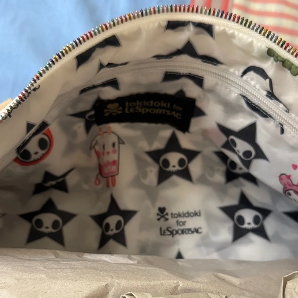 Lesportsac x Tokidoki White Duffle Bag with Strap - Picture 12 of 14